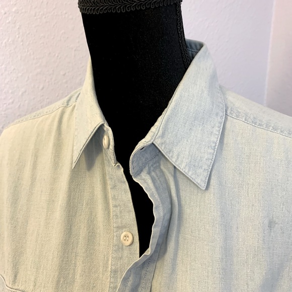 Esprit Sport Lt. Blue Chambray Button Down Shirt with Cargo Pockets, Size M - Picture 2 of 6